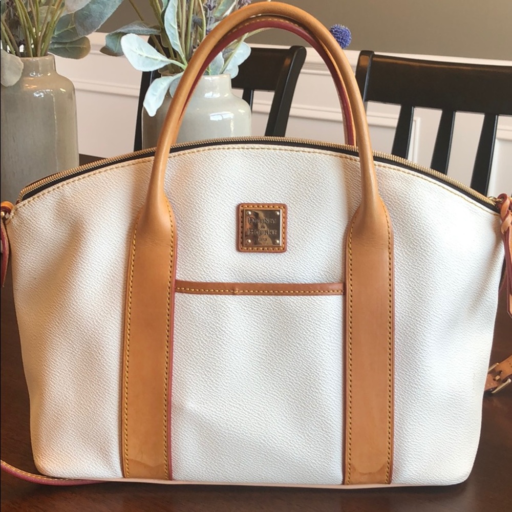 Dooney & Bourke